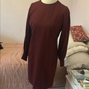 Akris Punto Long Sleeve Shift Wool  Dress in Deep Wine size 8